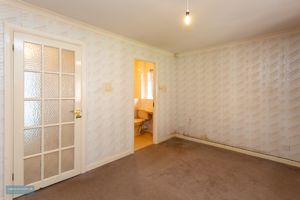 Bedroom- click for photo gallery